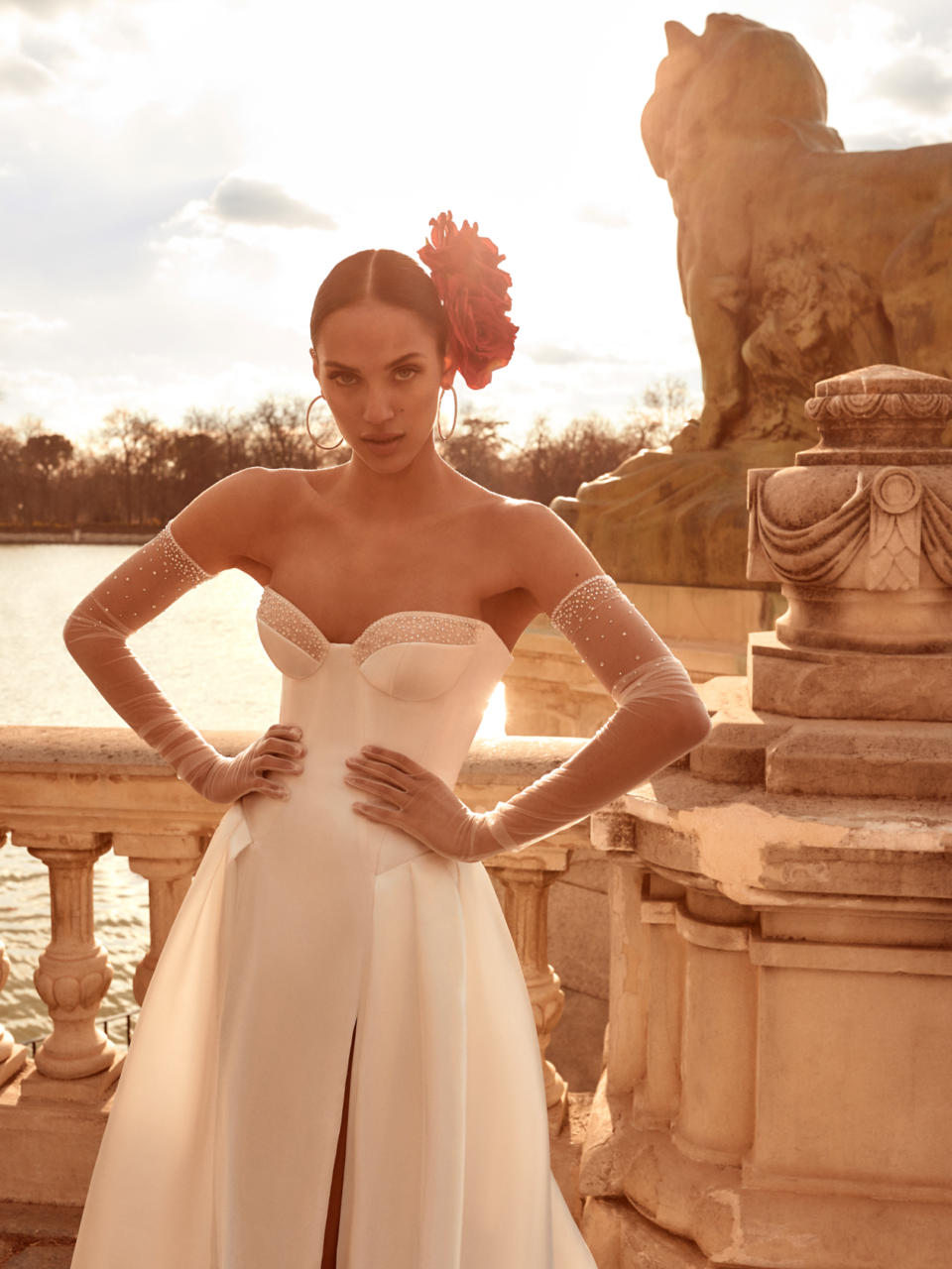 How to Style Opera Gloves, One of 2023’s Biggest Bridal Trends