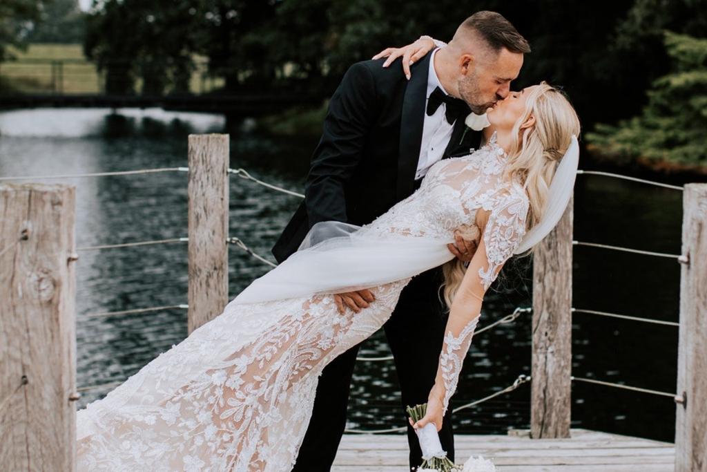 England star Chloe Kelly gets married in a radiant Galia Lahav creation, joined by her Lioness teammates.